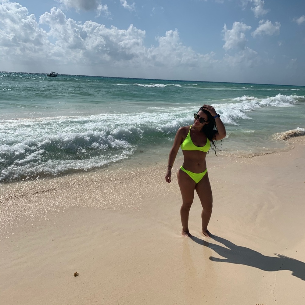 Bathing suit
